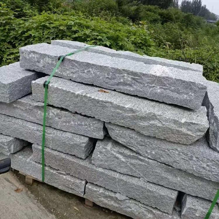 天然花崗巖路沿石 優(yōu)質(zhì)石材的選擇與應(yīng)用